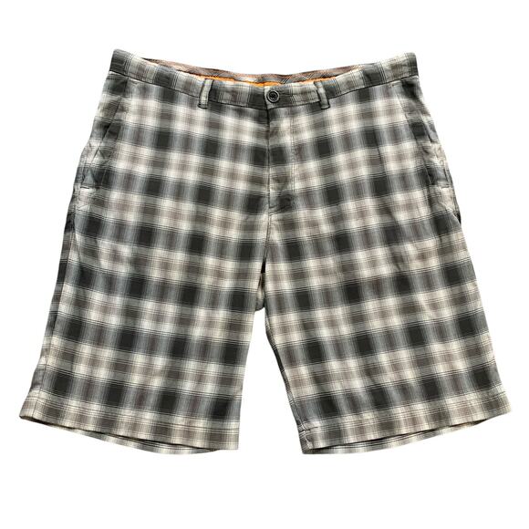Tommy Bahama Shorts Mens 34 Grey White Plaid Paradise Tech Stretch Nylon Outdoor - Picture 1 of 13